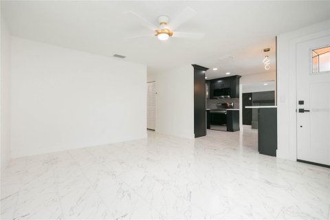 Купить виллу или дом в Тампа, Флорида 7 комнат, 126.35м2, № 2102616 - фото 5