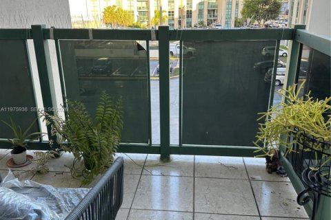 Copropriété à louer à Miami, Floride: 2 chambres, 84.54 m2 № 2040948 - photo 30
