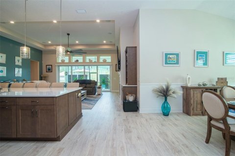 House in Jacksonville, Florida 4 bedrooms, 242.57 sq.m. № 1907725 - photo 28