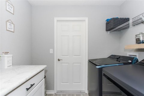 Casa en venta en Zephyrhills, Florida, 3 dormitorios, 145.58 m2 № 2218130 - foto 24