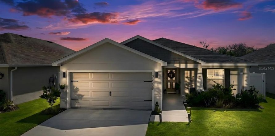 Casa en Zephyrhills, Florida 3 dormitorios, 145.58 m2 № 2218130