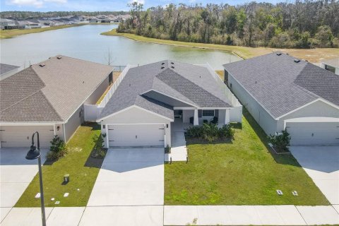 Casa en venta en Zephyrhills, Florida, 3 dormitorios, 145.58 m2 № 2218130 - foto 6