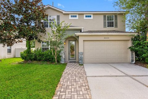Casa en venta en Tampa, Florida, 4 dormitorios, 187.85 m2 № 1776955 - foto 1
