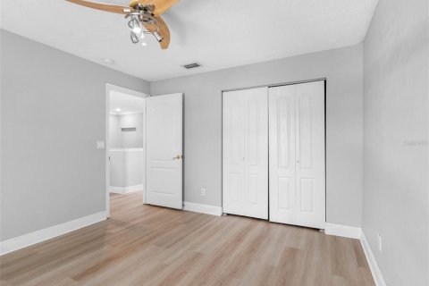 Casa en venta en Tampa, Florida, 4 dormitorios, 187.85 m2 № 1776955 - foto 24