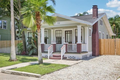 Villa ou maison à vendre à Tampa, Floride: 2 chambres, 118.54 m2 № 1866494 - photo 3