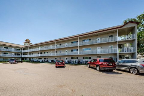 Condo in Clearwater, Florida, 4 bedrooms  № 1584449 - photo 5