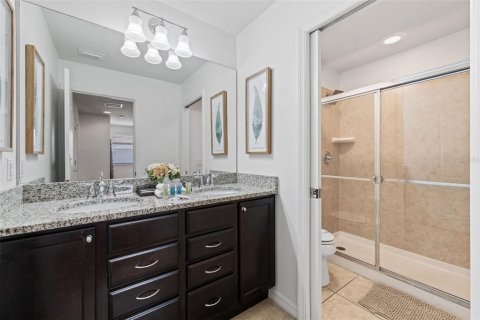 Touwnhouse à vendre à Kissimmee, Floride: 5 chambres, 210.42 m2 № 2233399 - photo 30