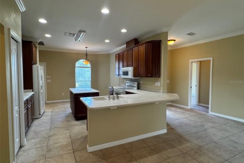 House in Ocala, Florida 4 bedrooms, 217.58 sq.m. № 1791181 - photo 9