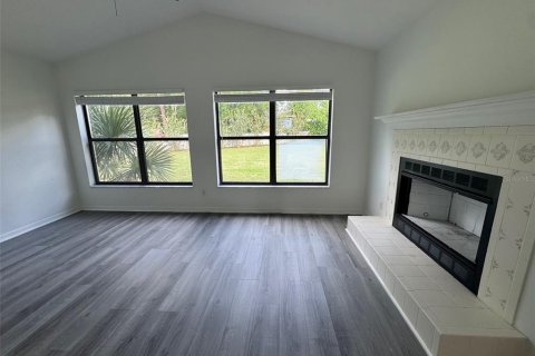 House in Ocala, Florida 4 bedrooms, 217.58 sq.m. № 1791181 - photo 8