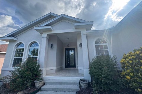 House in Ocala, Florida 4 bedrooms, 217.58 sq.m. № 1791181 - photo 2