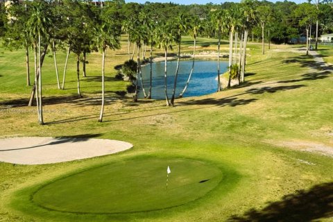 Condo in Lake Worth, Florida, 2 bedrooms  № 1864257 - photo 3