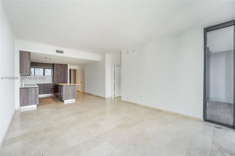 Снять в аренду кондоминиум в Майами, Флорида 1 спальня, 82.03м2, № 1991671 - фото 6