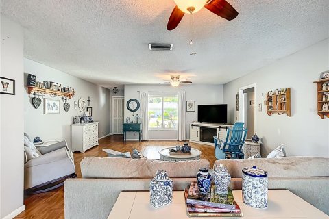 Villa ou maison à vendre à Lake Wales, Floride: 2 chambres, 160.44 m2 № 1880895 - photo 9