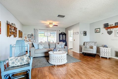 Villa ou maison à vendre à Lake Wales, Floride: 2 chambres, 160.44 m2 № 1880895 - photo 11
