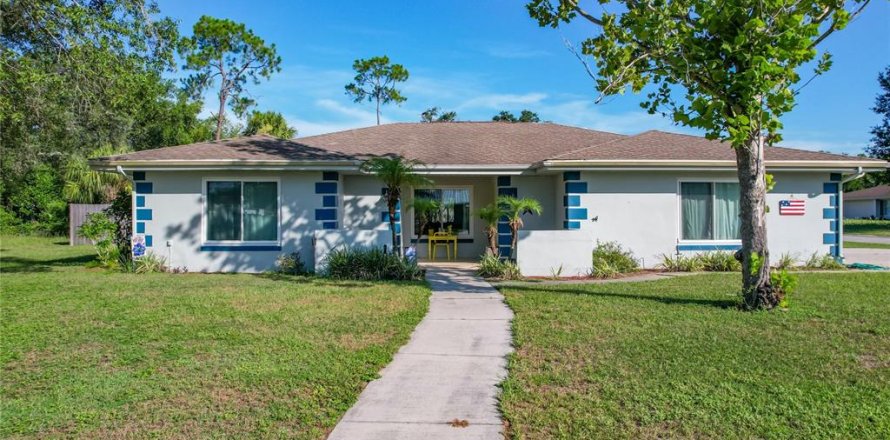 Villa ou maison à Lake Wales, Floride 2 chambres, 160.44 m2 № 1880895
