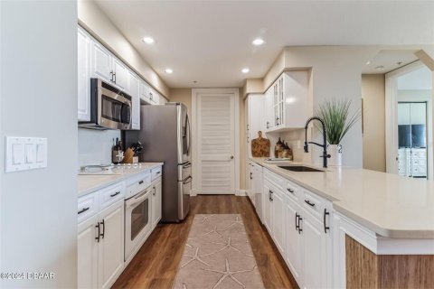 Condominio en venta en Ponce Inlet, Florida, 3 dormitorios, 198.63 m2 № 2108082 - foto 3