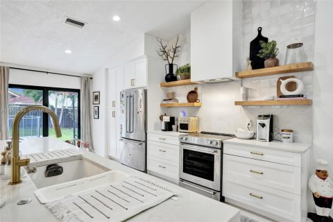 Casa en venta en Cooper City, Florida, 4 dormitorios, 179.39 m2 № 2063022 - foto 29