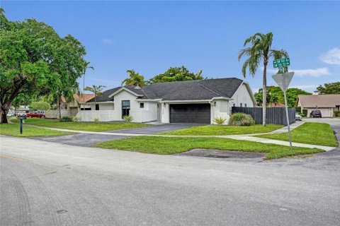 Casa en venta en Cooper City, Florida, 4 dormitorios, 179.39 m2 № 2063022 - foto 5