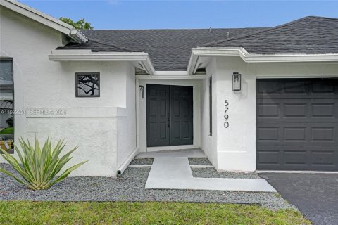 Casa en venta en Cooper City, Florida, 4 dormitorios, 179.39 m2 № 2063022 - foto 8