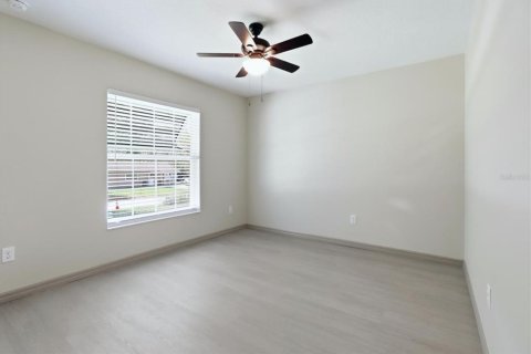 Immobilier commercial à vendre à Ocala, Floride: 4 chambres, 192.12 m2 № 2422730 - photo 19