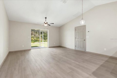 Immobilier commercial à vendre à Ocala, Floride: 4 chambres, 192.12 m2 № 2422730 - photo 18