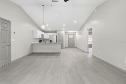 Immobilier commercial à vendre à Ocala, Floride: 4 chambres, 192.12 m2 № 2422730 - photo 15