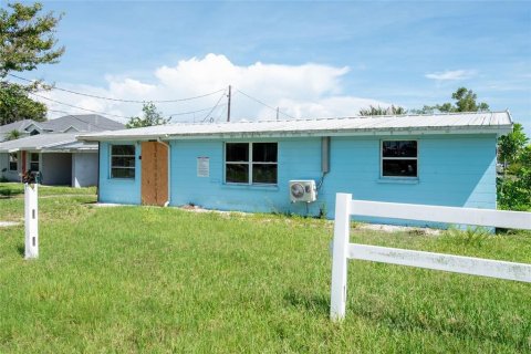 Villa ou maison à vendre à Englewood, Floride: 5 chambres, 243.03 m2 № 2127307 - photo 13
