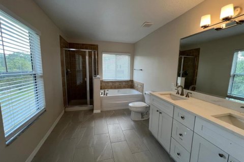 Casa en alquiler en Orlando, Florida, 4 dormitorios, 320.23 m2 № 1758372 - foto 27