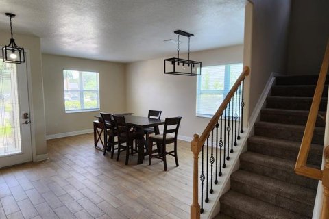 House in Orlando, Florida 4 bedrooms, 320.23 sq.m. № 1758372 - photo 10
