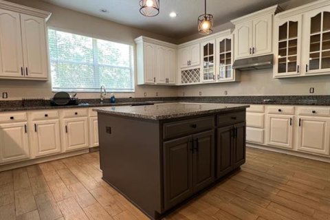 House in Orlando, Florida 4 bedrooms, 320.23 sq.m. № 1758372 - photo 3