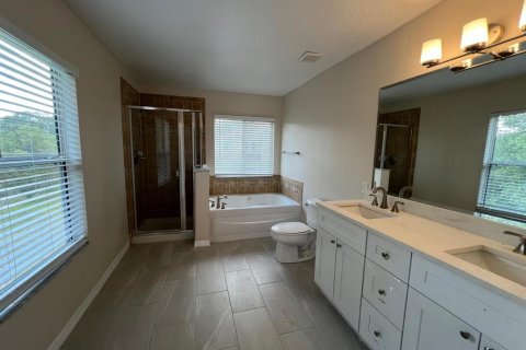 Casa en alquiler en Orlando, Florida, 4 dormitorios, 320.23 m2 № 1758372 - foto 24