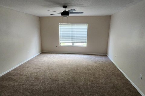 Casa en alquiler en Orlando, Florida, 4 dormitorios, 320.23 m2 № 1758372 - foto 17