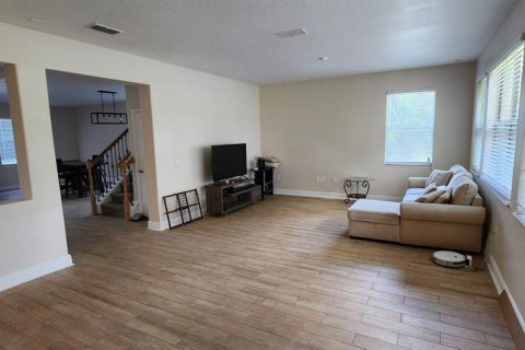 Casa en alquiler en Orlando, Florida, 4 dormitorios, 320.23 m2 № 1758372 - foto 8