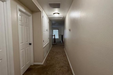 House in Orlando, Florida 4 bedrooms, 320.23 sq.m. № 1758372 - photo 21