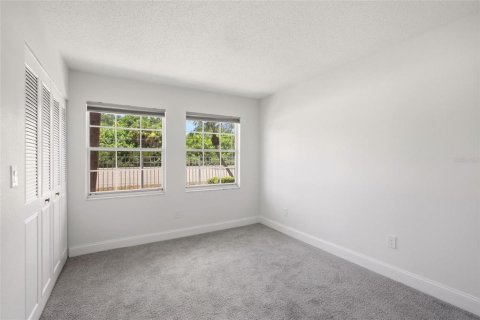 Condo in Punta Gorda, Florida, 3 bedrooms  № 2201273 - photo 29