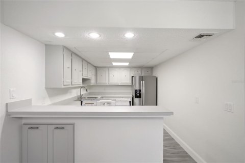 Condo in Punta Gorda, Florida, 3 bedrooms  № 2201273 - photo 10