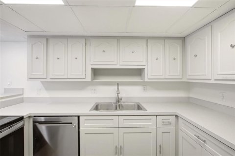 Condo in Punta Gorda, Florida, 3 bedrooms  № 2201273 - photo 13