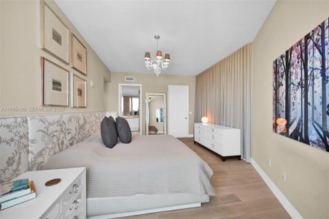 Copropriété à louer à Sunny Isles Beach, Floride: 2 chambres, 133.31 m2 № 2153926 - photo 17