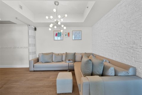 Copropriété à louer à Sunny Isles Beach, Floride: 2 chambres, 133.31 m2 № 2153926 - photo 29