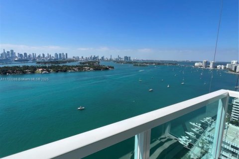 Copropriété à vendre à Miami Beach, Floride: 1 chambre, 114.64 m2 № 1860326 - photo 3