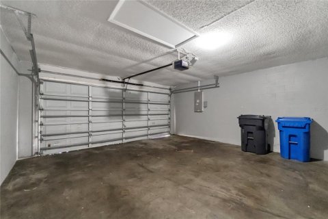 Casa en venta en Brandon, Florida, 4 dormitorios, 149.39 m2 № 1805873 - foto 20