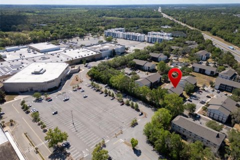 Condo in Gainesville, Florida, 1 bedroom № 2108335 - photo 29