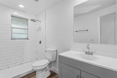 Immobilier commercial à vendre à Plant City, Floride: 4 chambres, 155.52 m2 № 2405741 - photo 18