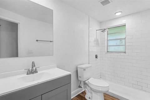 Immobilier commercial à vendre à Plant City, Floride: 4 chambres, 155.52 m2 № 2405741 - photo 10