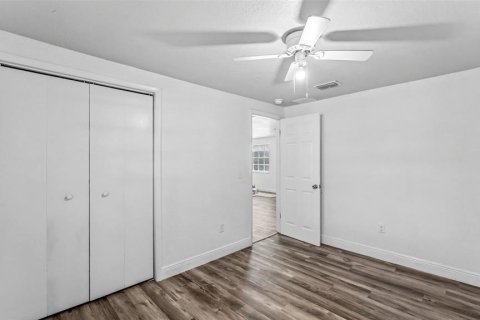 Immobilier commercial à vendre à Plant City, Floride: 4 chambres, 155.52 m2 № 2405741 - photo 17