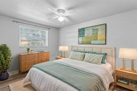 Immobilier commercial à vendre à Plant City, Floride: 4 chambres, 155.52 m2 № 2405741 - photo 3