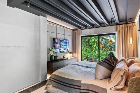 Casa en venta en Miami, Florida, 2 dormitorios, 101.64 m2 № 1982810 - foto 24
