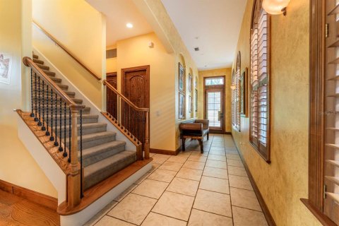 Casa en venta en Tarpon Springs, Florida, 4 dormitorios, 650.22 m2 № 2213739 - foto 16
