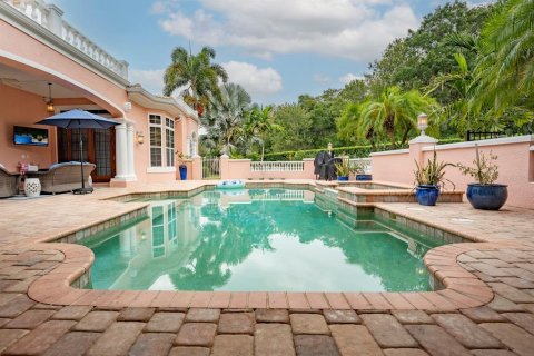 Casa en venta en Tarpon Springs, Florida, 4 dormitorios, 650.22 m2 № 2213739 - foto 20