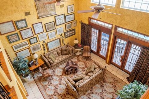 Casa en venta en Tarpon Springs, Florida, 4 dormitorios, 650.22 m2 № 2213739 - foto 11